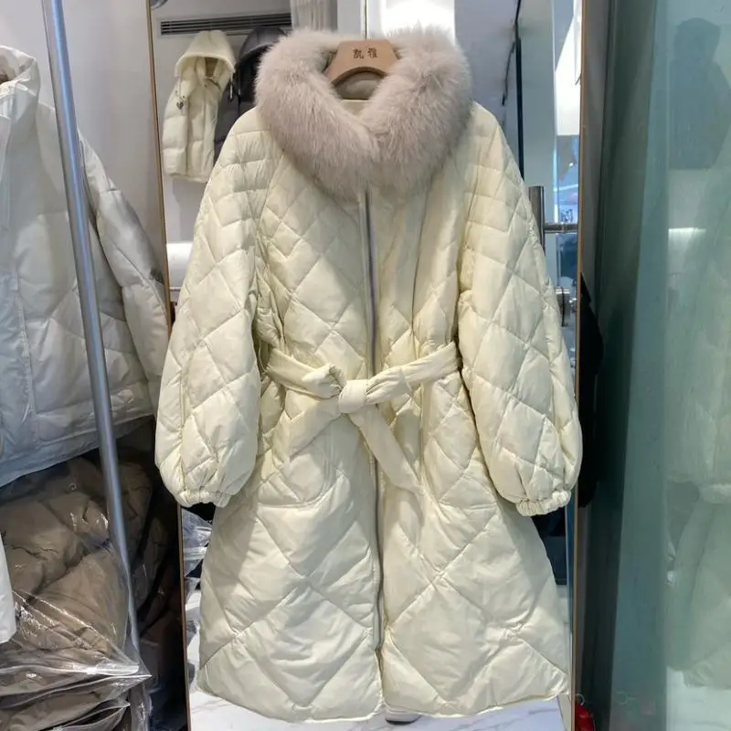 

Новый зимний женский пуховик для поездок на работу, белый утиный пуховик с ромбовидной сеткой и завязками
