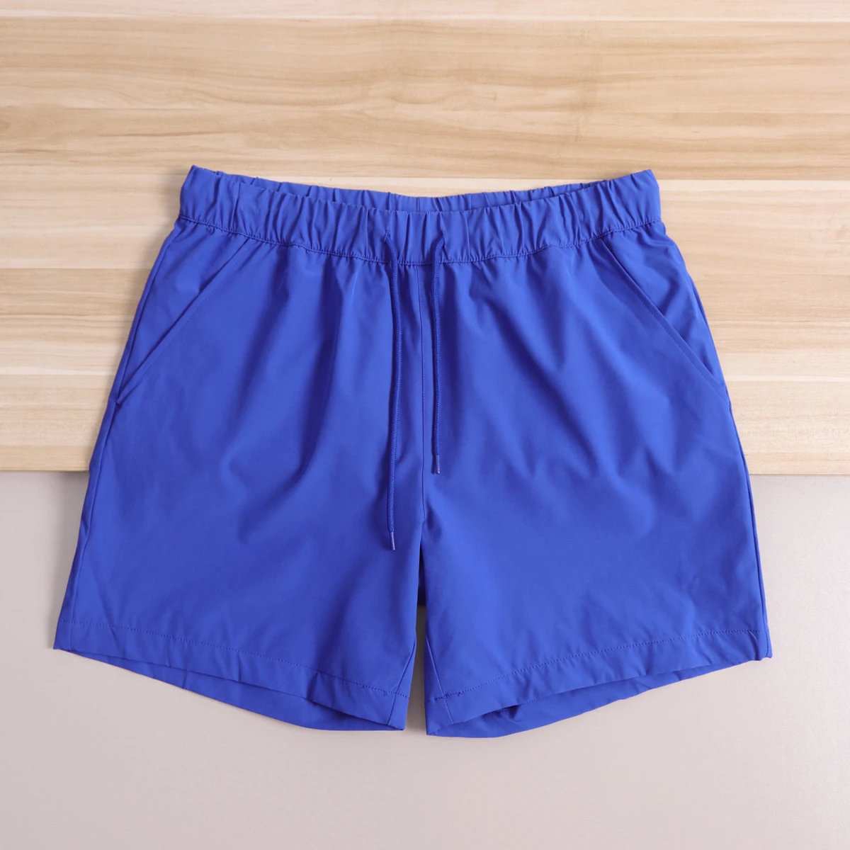 

Ice Sensation Quick Dry Fabric Outdoor Sports Men's Lightweight Breathable Wide Leg Short Pants Five-Quarter Length Summer 2026
