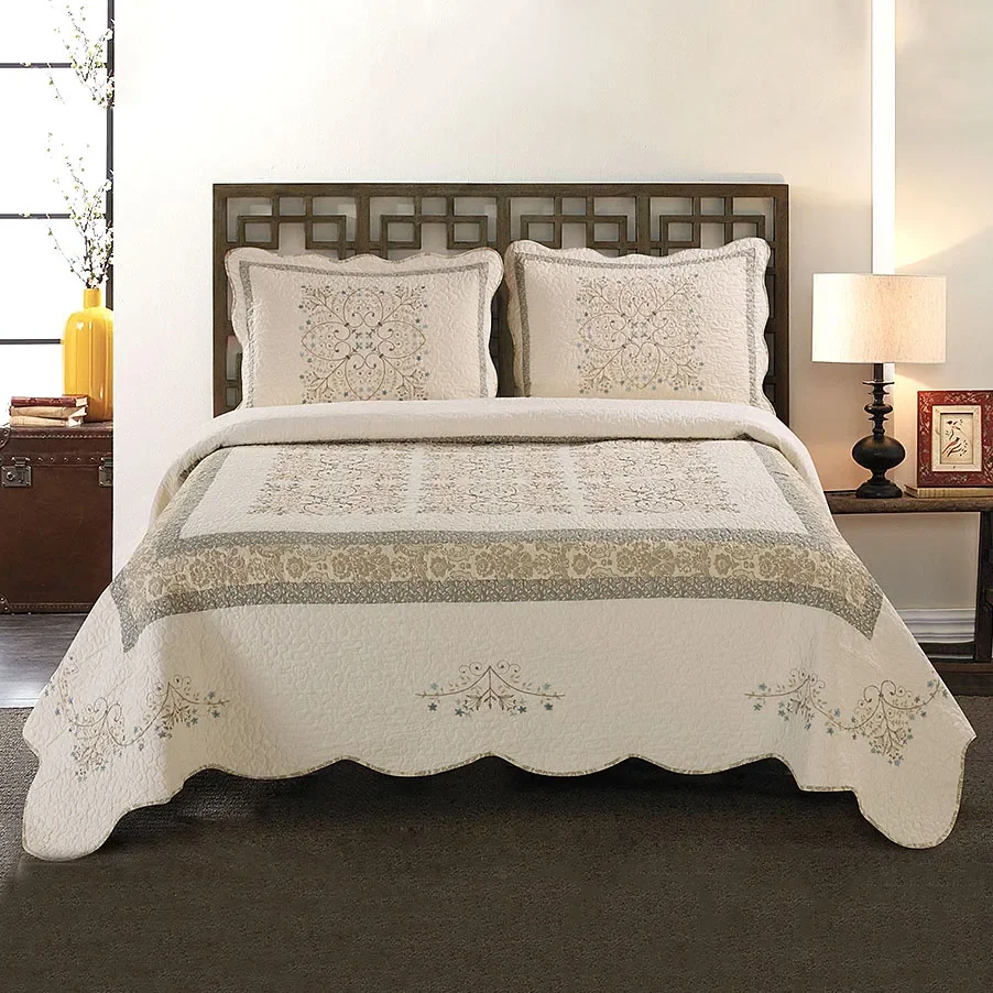 Luxury Embroidered Quilted Bedspread Set 3PCS - 100% Cotton Lightweight Summer Blanket King Queen Size, Machine Washable Quilt
