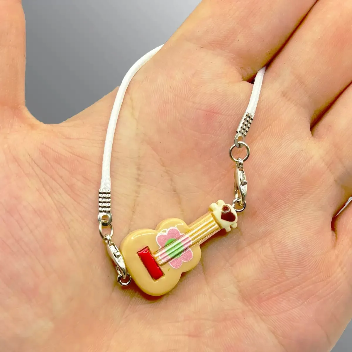 ラビュブアクセサリー、15～17cmのラビュブ漫画アクセサリーと併用するため、ラビュブミニ漫画のかわいい携帯電話デコレーション。