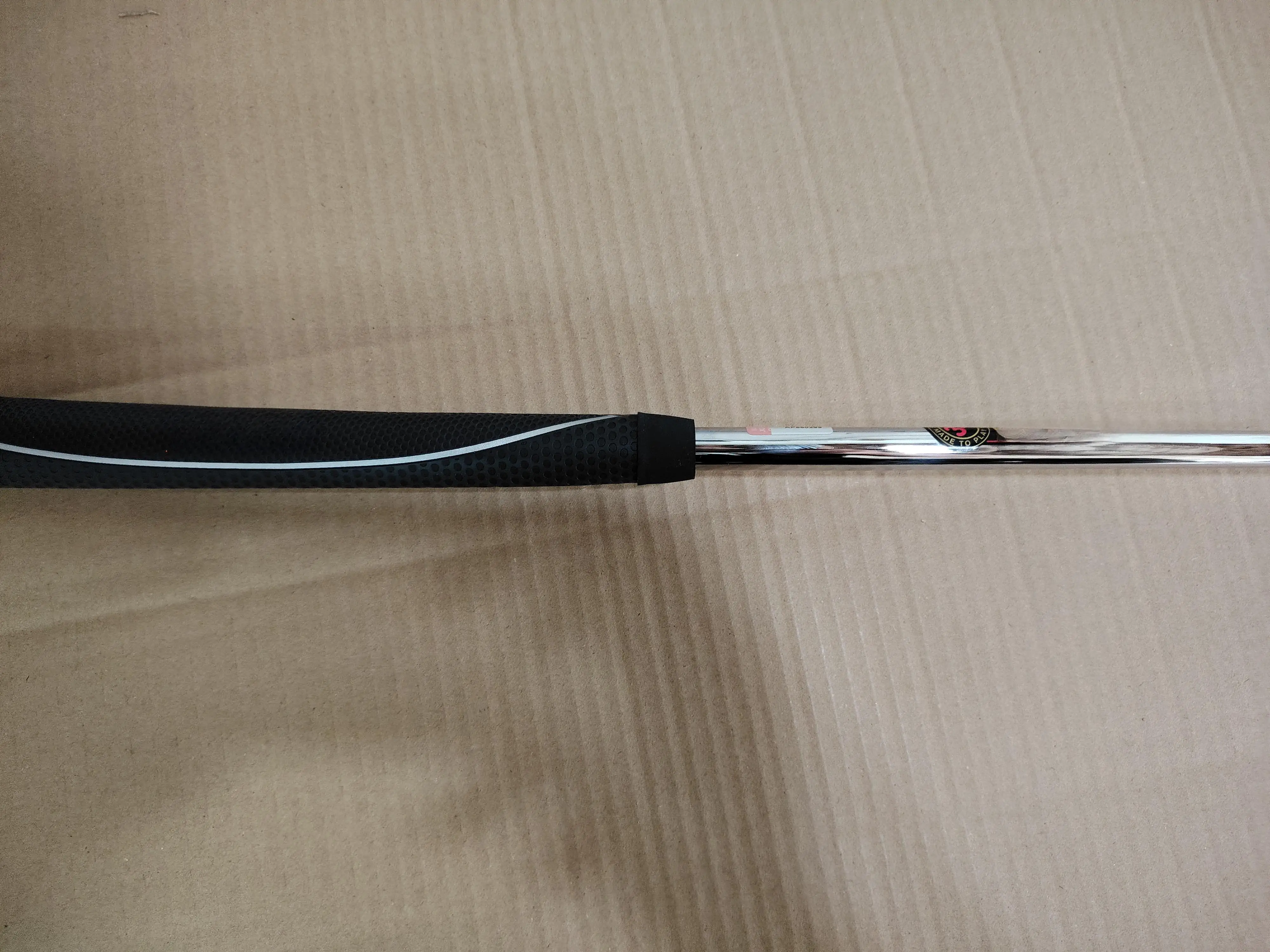 พัตเตอร์กอล์ฟ Seiko CNC รุ่น Pro Series แบบใบมีด |   โครงสร้างเพลาตรงพร้อมเทคโนโลยีการปรับสมดุลขั้นสูง