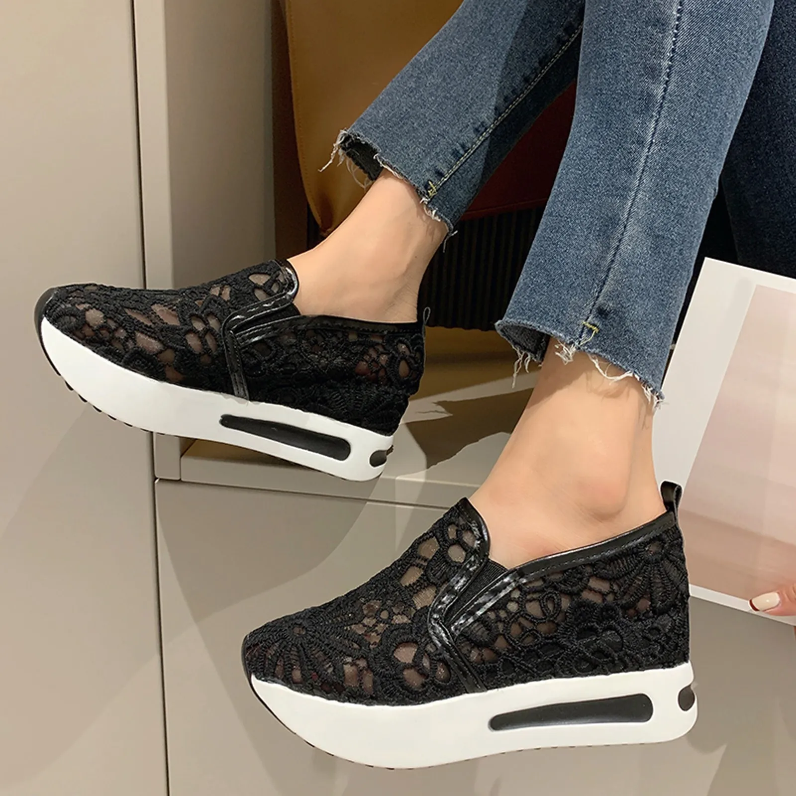 Platform Wedges Women\'s Sneakers Floral Embroidery Mesh Sneakers Slip On Casual Elegant Comfortable Ladies Heightening Shoes