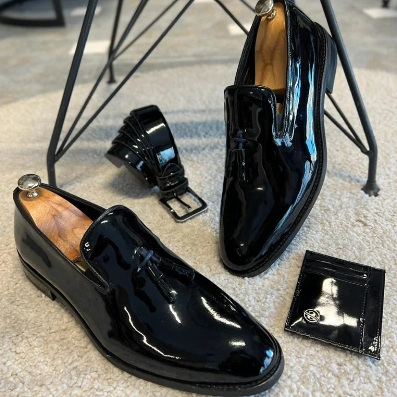 New Black Loafers for Men Patent Leather Tassels Wedding Business Men\'s Formal Shoes Size 38-45 Free Shipping men shoes