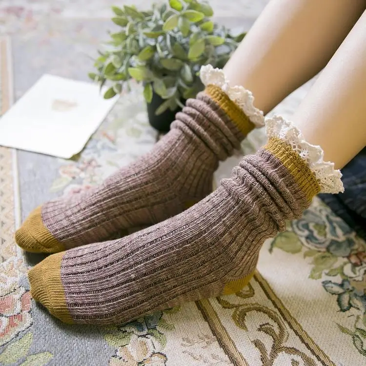 Pile Up Socks Autumn and Winter Harajuku Lace Female Socks Medium Tube Socks Japanese Stockings Student Cotton Socks