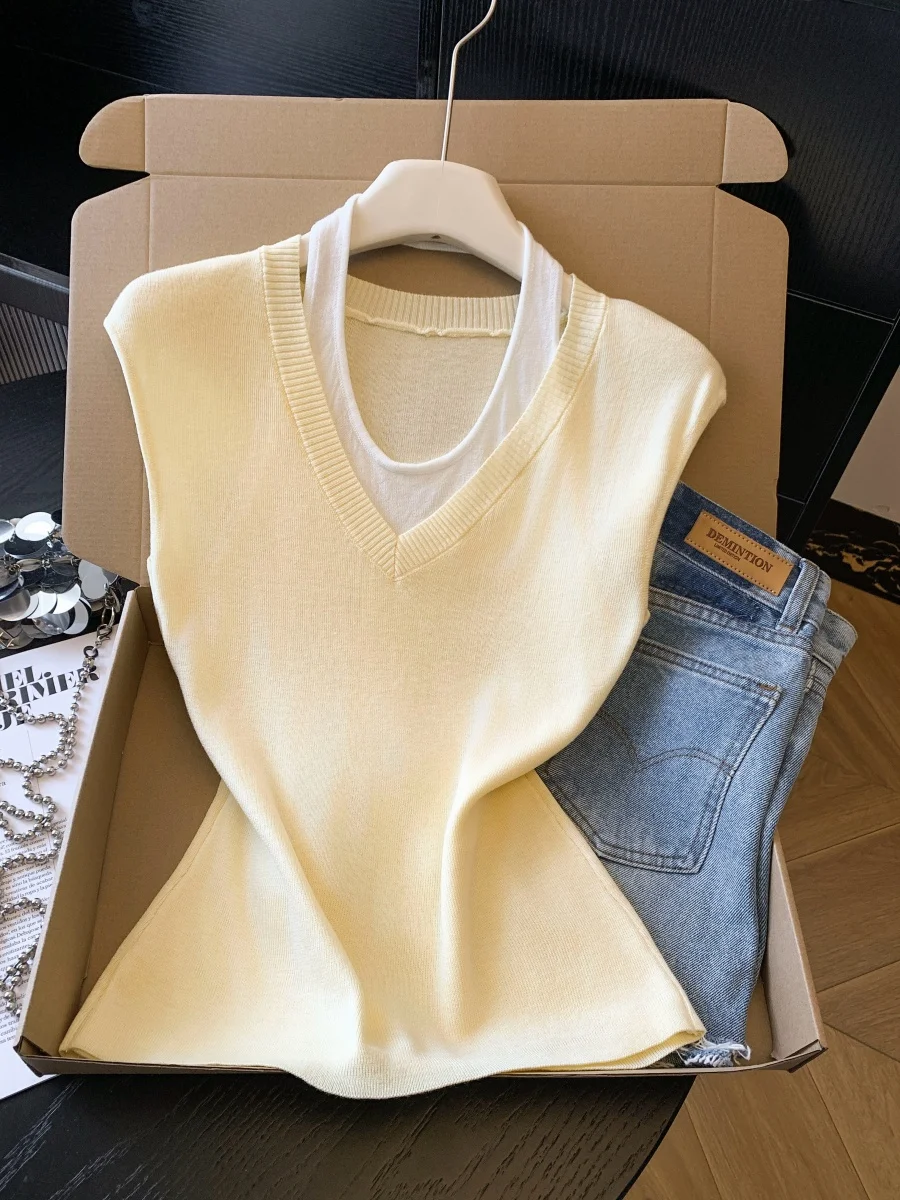 

Женский вязаный топ с V-образным вырезом и эффектом двухслойности, летний, 2026, облегающий, без рукавов, с эффектом цветовых блоков, модный дизайн