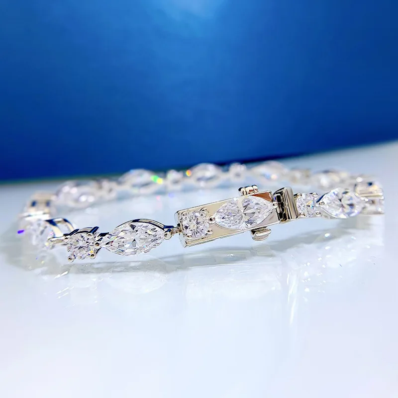 Xiaoyan's new simulation full diamond 100% S925 silver horse eye bracelet, women's anniversary gift, high-end jewelry