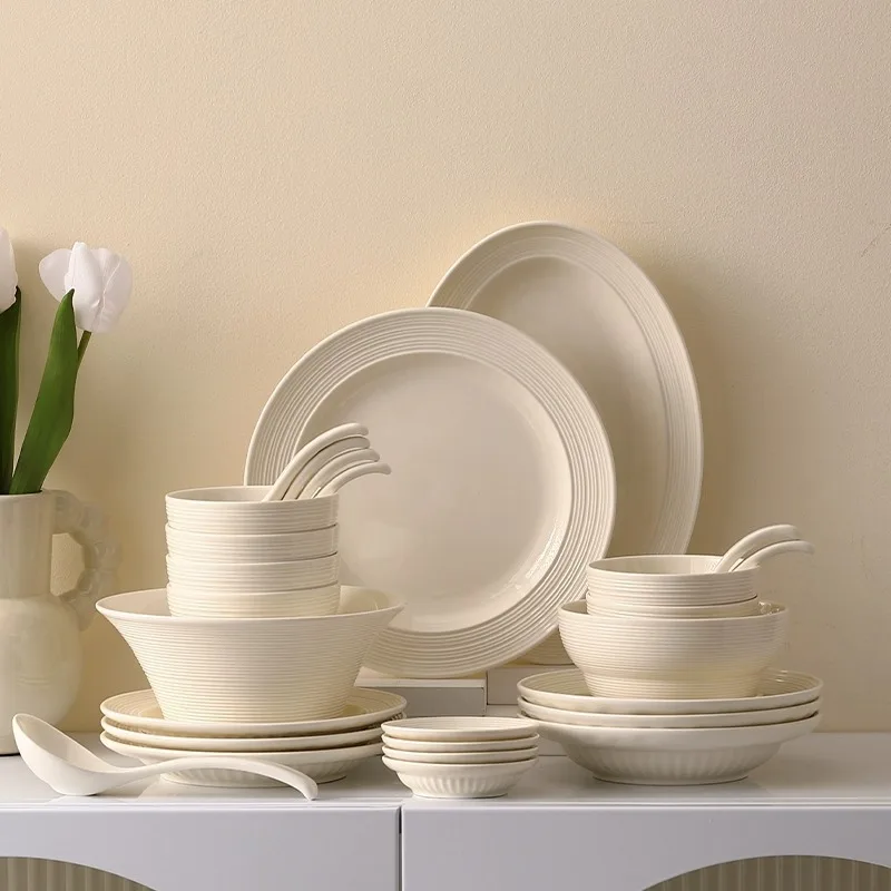 

1Set Nordic Minimalist Style Spiral Bowl Plate Ceramic Home High-end Milky White Ceramic Tableware Set Thick And Heat-resistant
