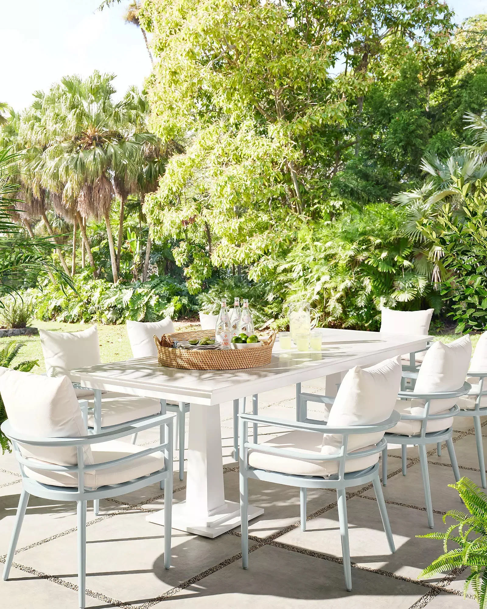 #Modern Garden Set Aluminum Chairs Table Waterproof Cushion Durable Outdoor Furniture For Patio Garden Use 6-Person Capacity