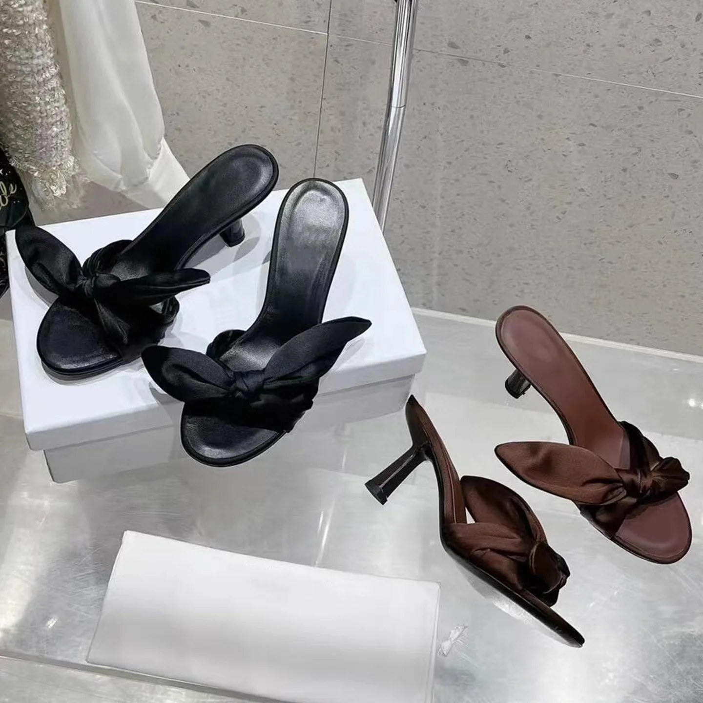 

Bow Knot Pleated One-Strap Sandals Niche Elegant Round Open Toe Stiletto Slippers Satin High Heels Slip-On Women Shoes