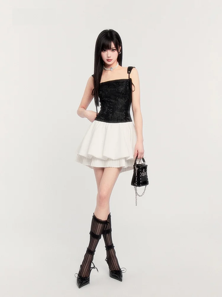 Vo K Romantic Court…