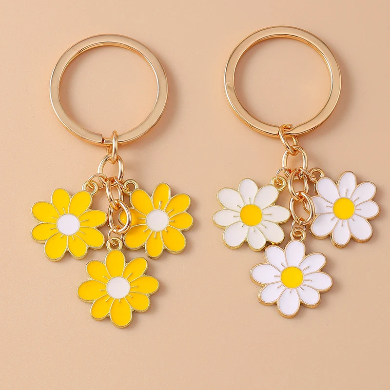 Fashion Enamel Flower Keychain for Car Key Holder Souvenir Gifts for Women Men Handbag Pendant Key Rings DIY Jewelry Accessories