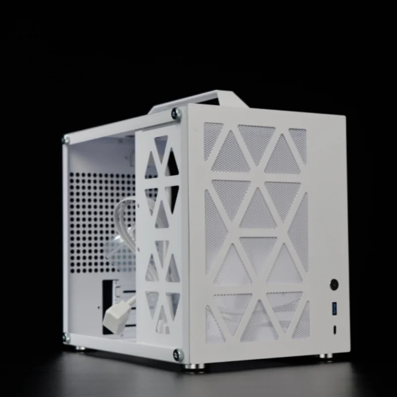 Nowa obudowa mini komputera MT02 z obsługą płyty głównej MATX SFX Small Power Graphics Card Desktop Chassis USB 3.0 Type-C DIY PC Case