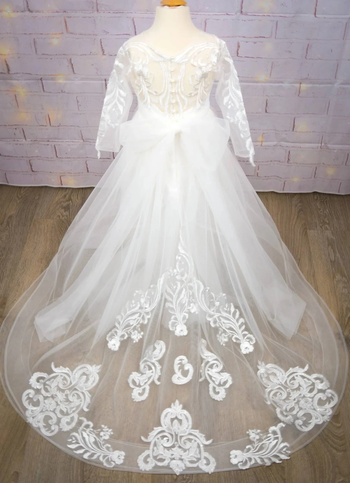 BABYONLINE Holy White CVommunion Dress Long Sleeve Lace and Floral on Bodice Top Sequins Tulle-Skirt Flowy A-line Gormal Gown