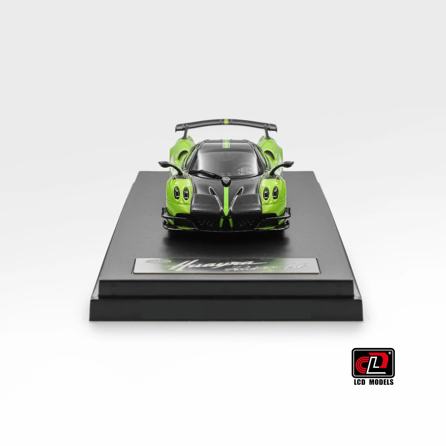 Newly Stocks LCD 1:64  Huayra BC Green Color Diecast  Model Car In 2025 Collection Gift