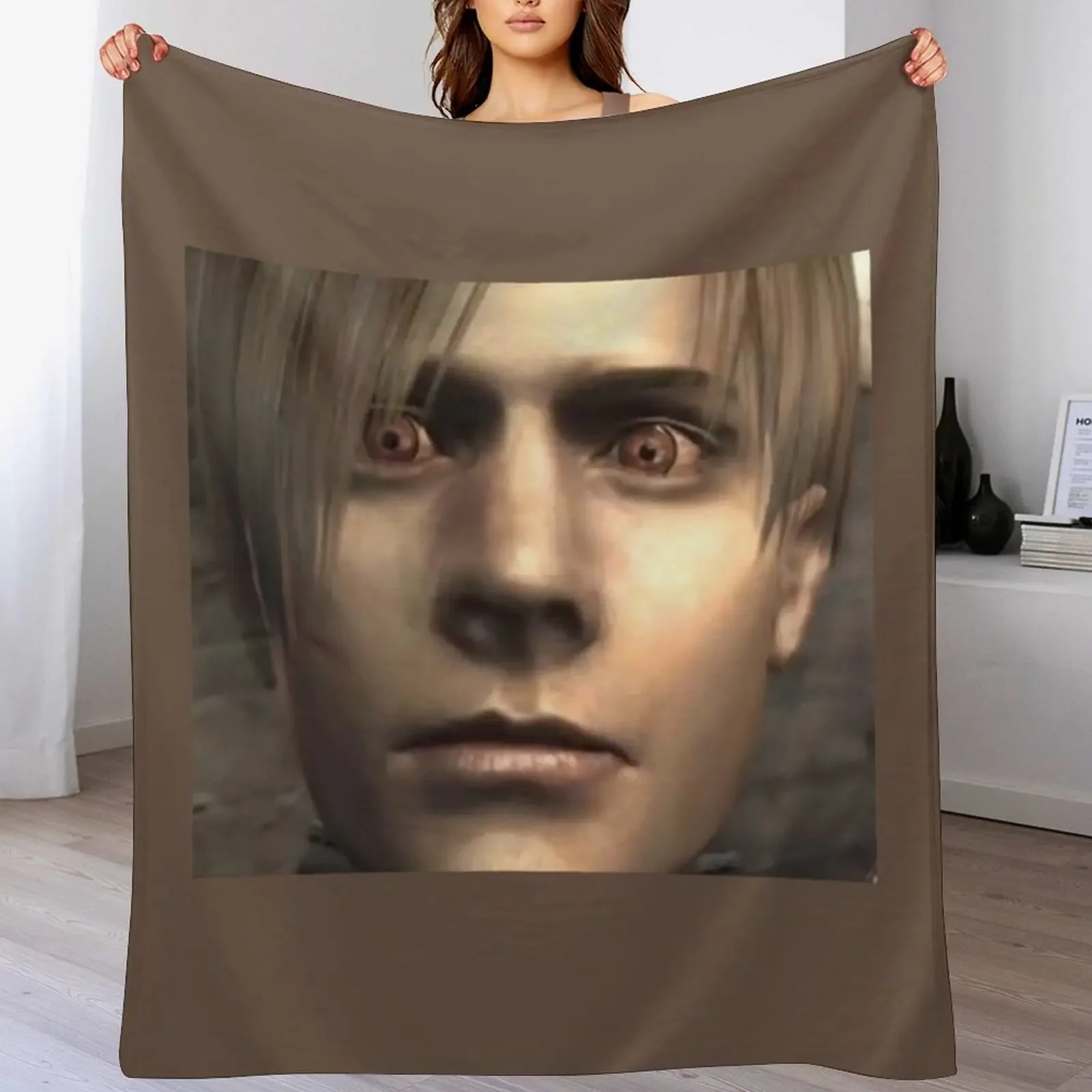

Leon s Kennedy romantic picture very good \t Throw Blanket funny gift Retros Thermal Custom Blankets
