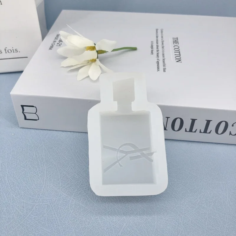 Kitchen Accessories Perfume Bottle Wine Cooking Tools Fondant Silicone Mold For Baking Cake Decorating Candy Resin Craft Bakery