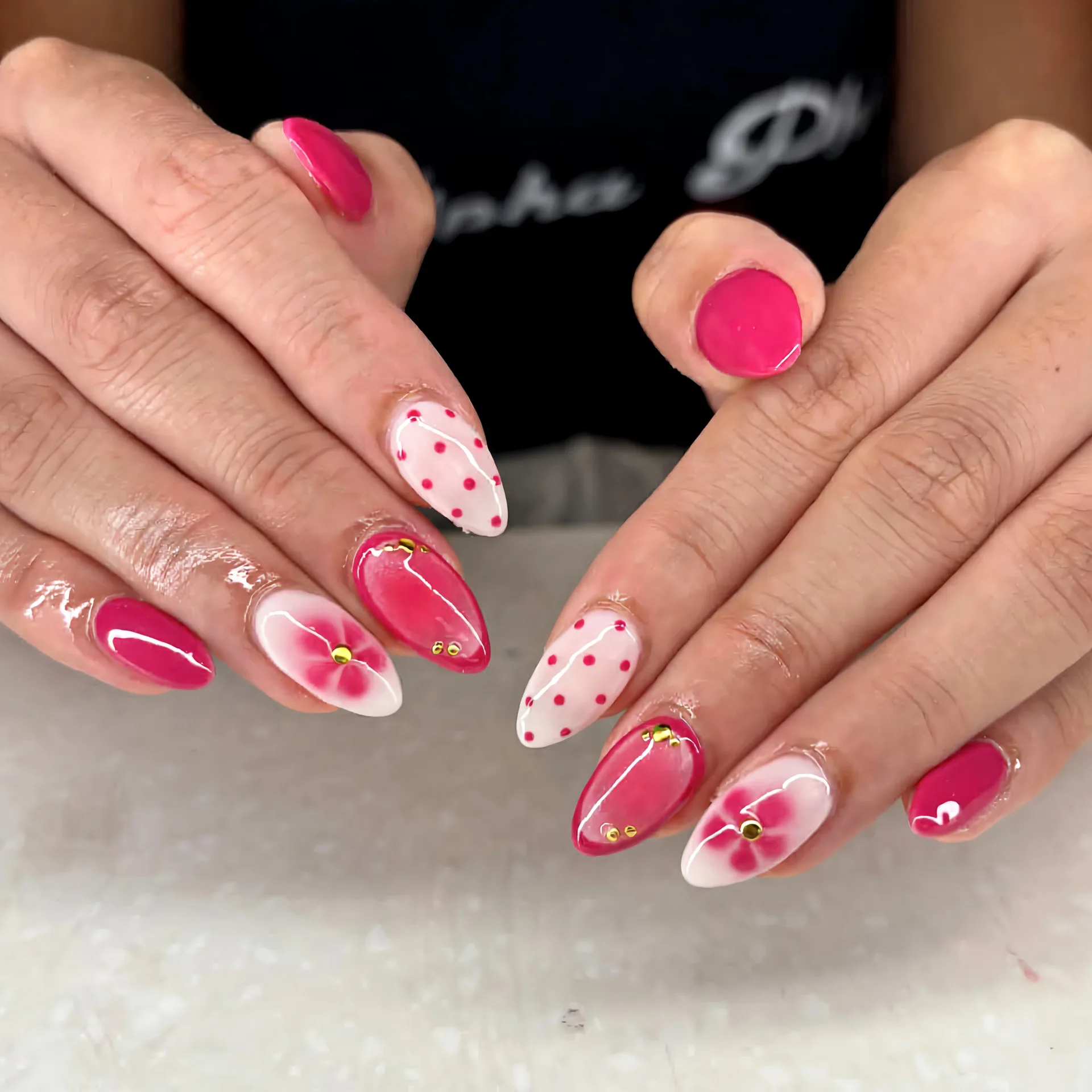 

24PCS Sweet Fake Nails with Pink White Almond Press on Nails Gradient Floral Polka Dot Design Gold Bead Decor Glossy False Nails