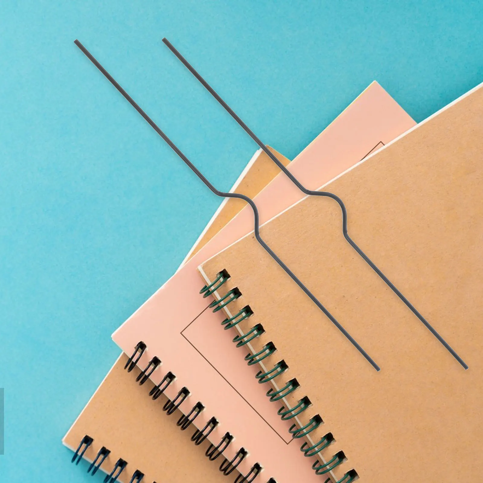 100 قطعة خطاف عرض الملصق مزدوج لفائف ملزمة منظم أنيق للتقويمات وأجهزة الكمبيوتر المحمولة ولافتات ألبومات الصور