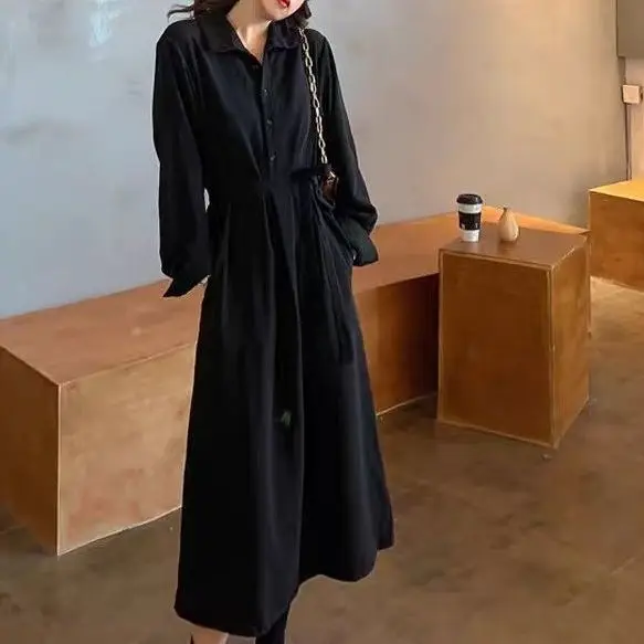 قميص فستان نسائي 2025 أوائل الخريف جديد مزاجه فرنسي ريترو تنورة طويلة تنورة الخصر