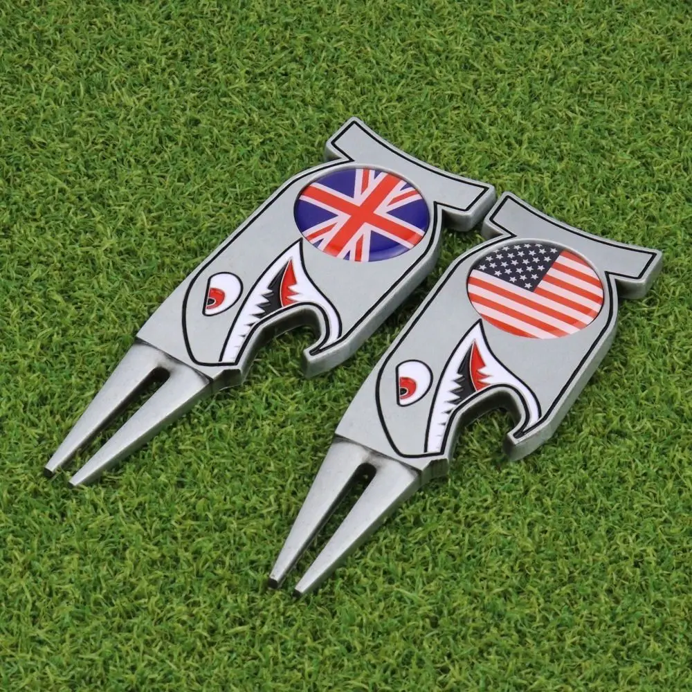 Golf Divot Tool Shark Golf Green Fork Zinc Alloy Multifunctional Golf Ball Marker Portable Magnetic Divot Fork Golf Club