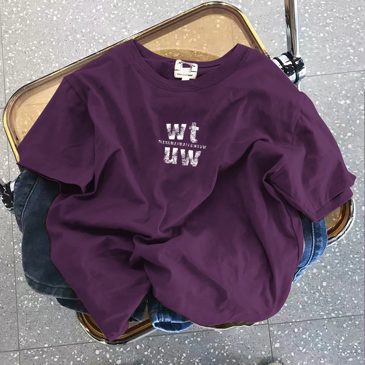 

Футболка из чистого хлопка с креативным принтом, модным буквенным дизайном и фирменной этикеткой, универсальная, для мужчин и женщин