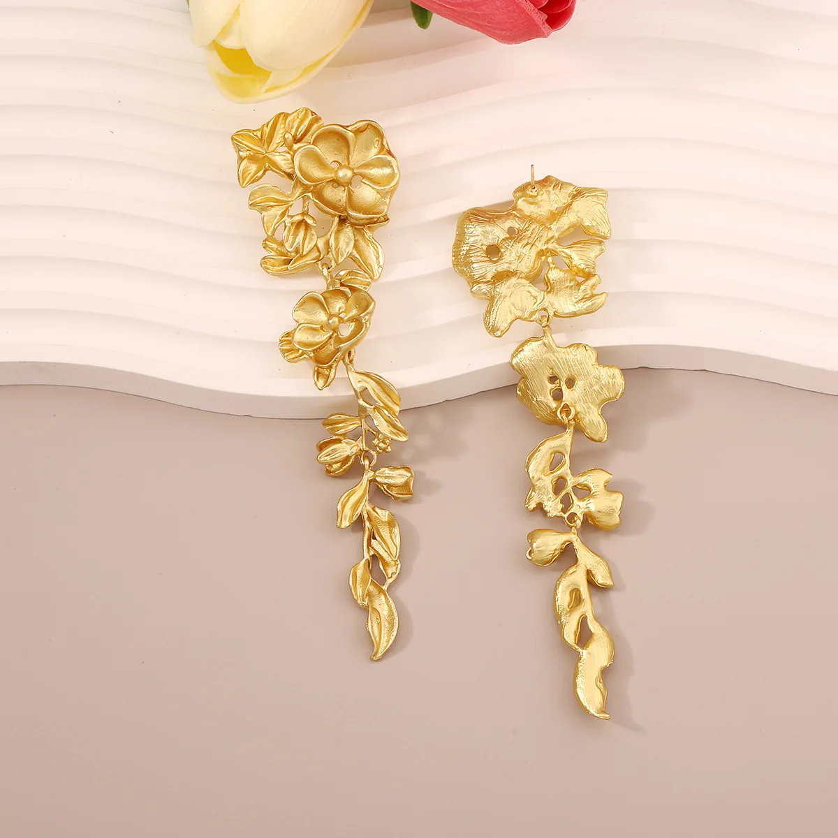 ZAA Long Dangle Flower Drop Earrings Vintage Gold Plated 2024 Trend Casual Holiday Party Jewelry Accessories