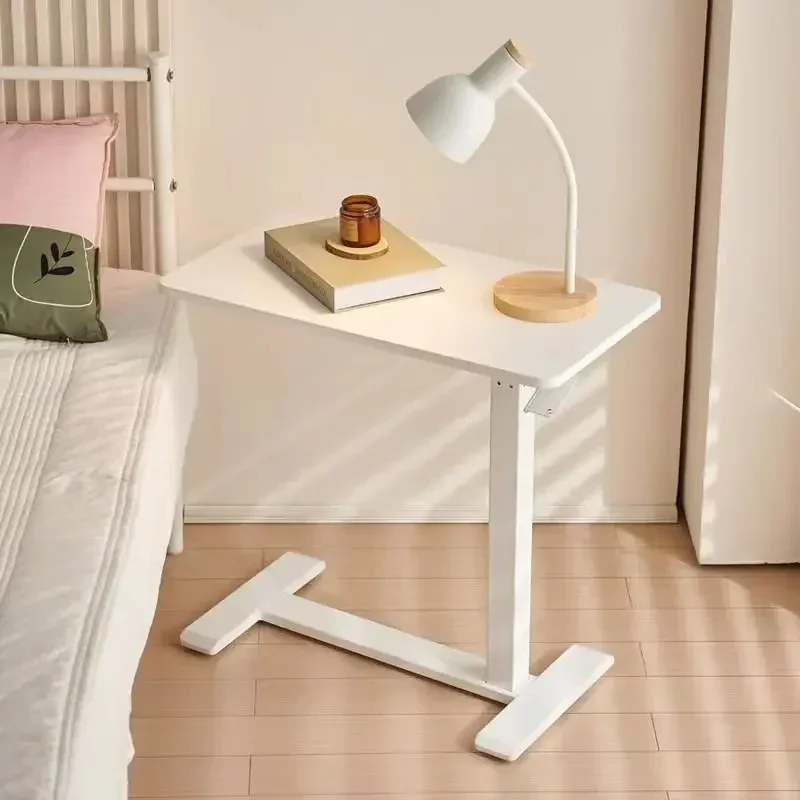 Mesita de noche para sofá, escritorio móvil de altura ajustable, ruedas ocultas, soporte para ordenador portátil, mesa de pie para sala de estar, habitación práctica