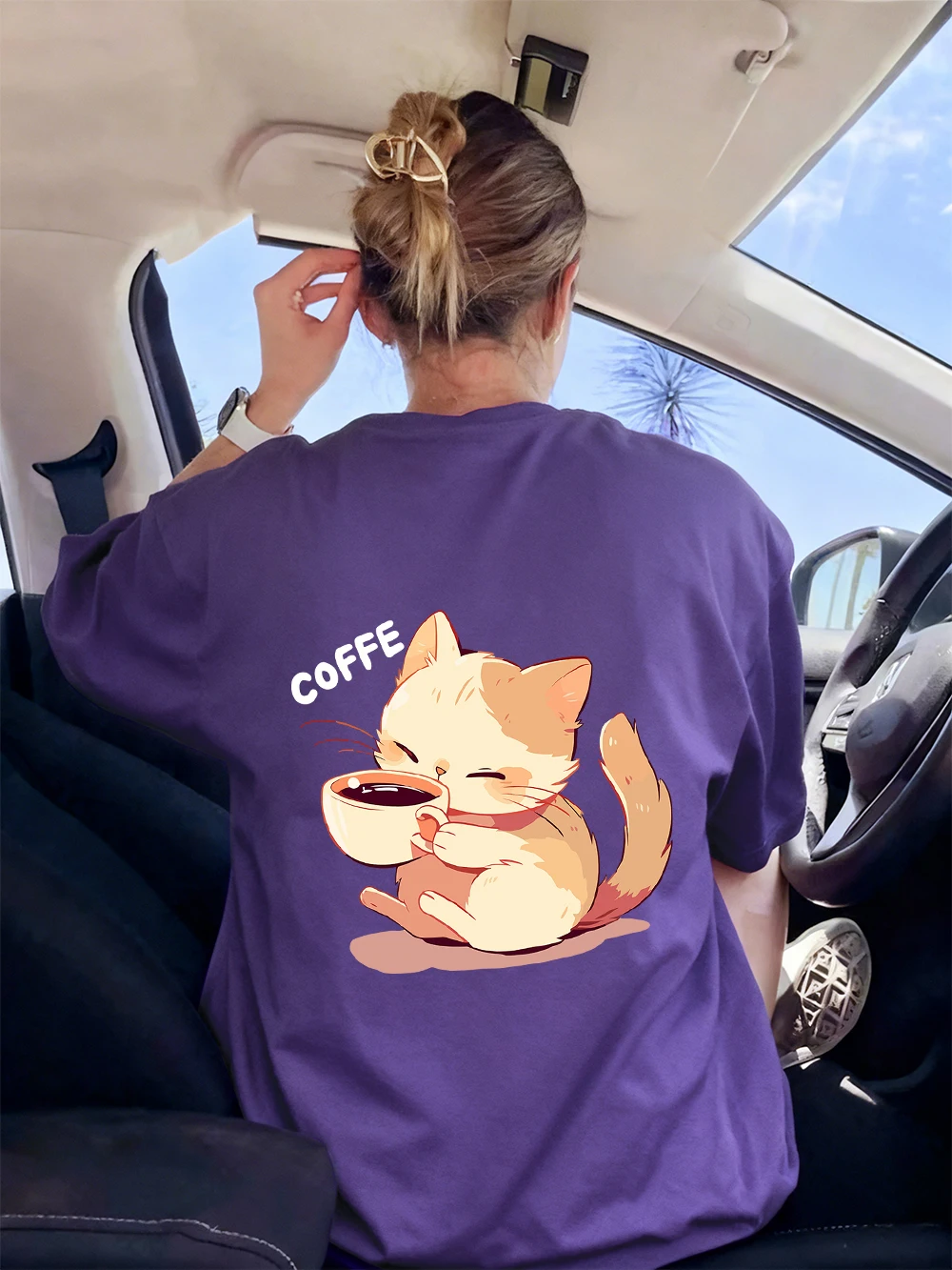 

The Cat Drinking Coffee Prints T-Shirts Women Basics O-Neck Tops All-Match Soft Short Sleeve T Shirts Summer Loose Woman Clothes