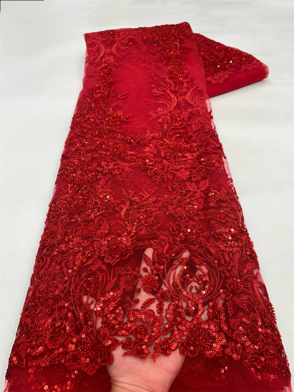 

Luxury African Sequence Lace Fabric 2025 High Quality Sequins Lace Embroidery Beaded Mesh Fabric for Women Wedding Party Dresses