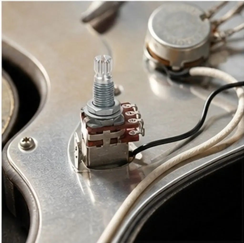 B250k Audio Potentiometer Push Pull Pot for Guitar Bass Tone Volume Control Split Shaft Coarse Knurling Professional Replacement