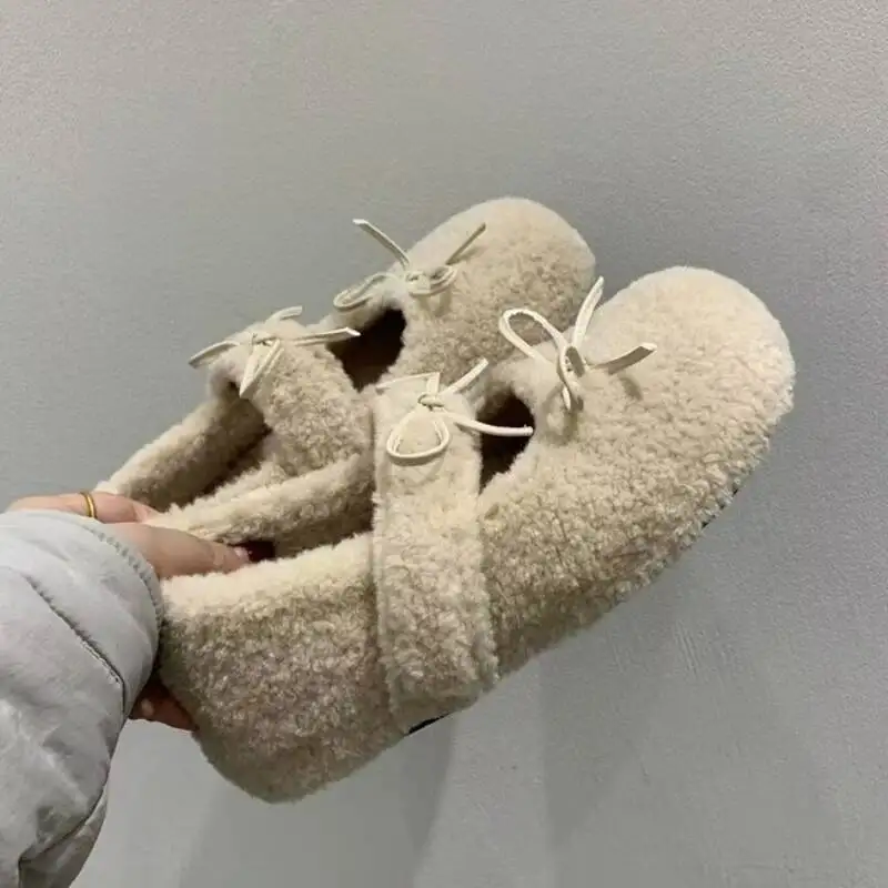 النساء الفراء الشقق أحذية القوس الجلد المدبوغ عارضة جديدة المتسكعون موضة الاتجاه الشتاء قصيرة أفخم أحذية مشي امرأة أحذية رياضية Zapatos