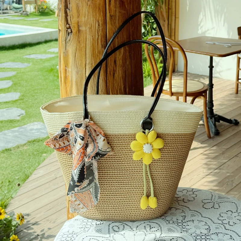 

2026 New Large Capacity Summer Beach Straw Basket Bag Casual Cool Beach Tote Bag for Seaside Vacation Beach Bag Zipper Opening