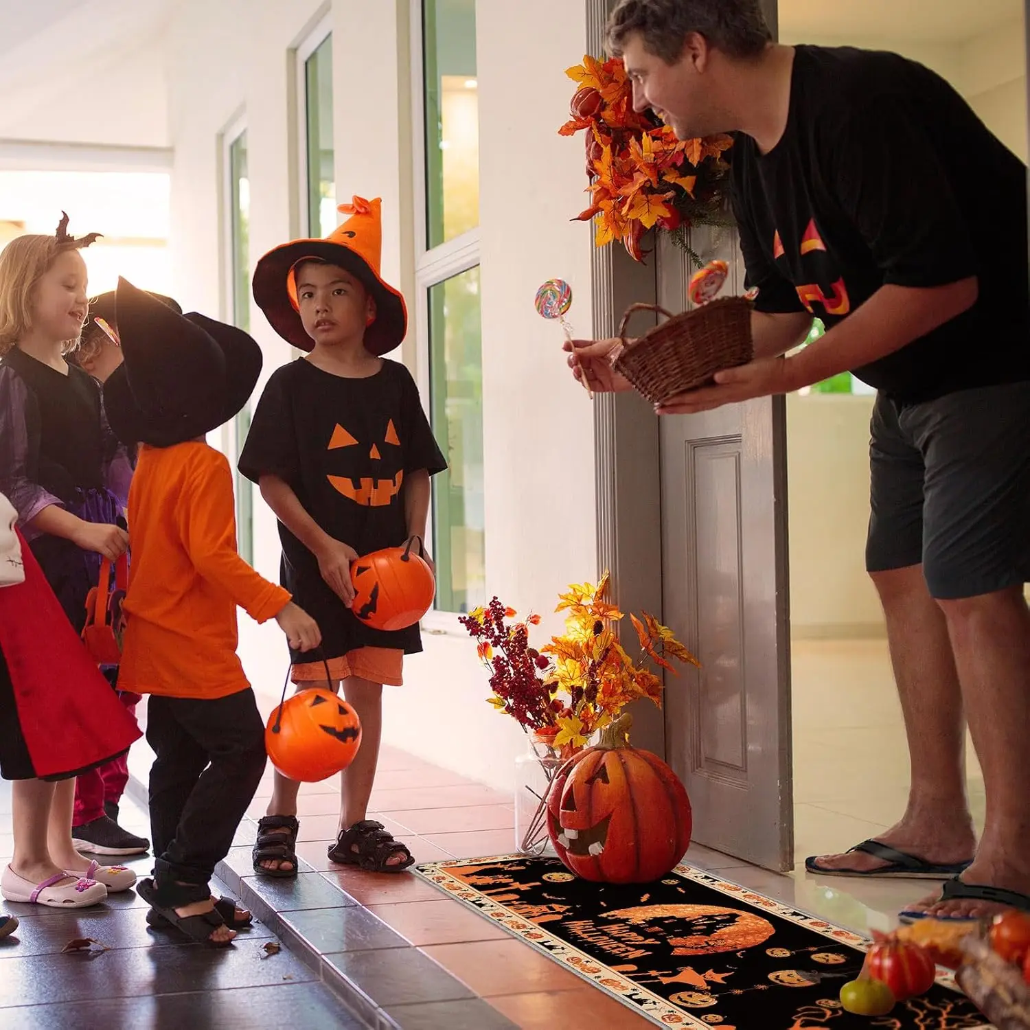 

VIKAMA Halloween Kitchen Carpet With Skull And Pumpkin Entrance Floor Mat, Long Strips, Water-Absorbing And Dirt-Resistant