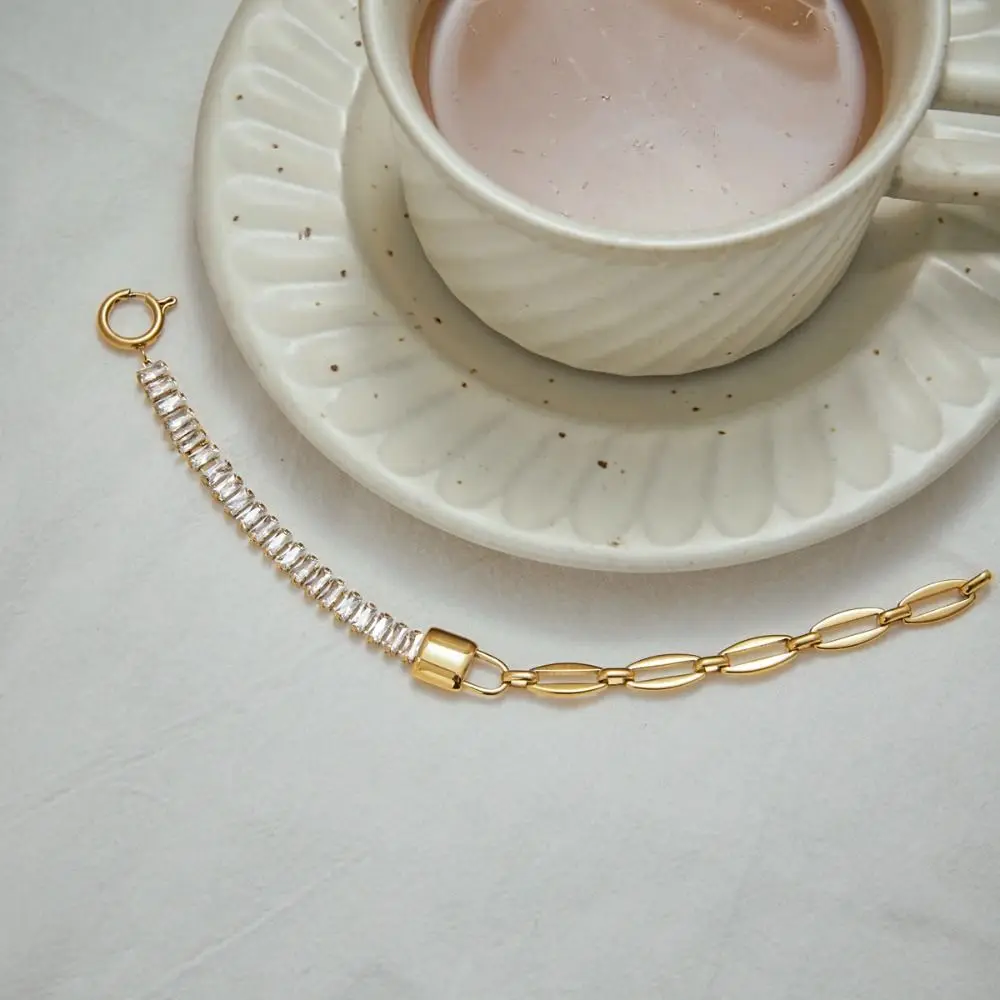 غير يتلاشى الأزياء الكوبية سوار الأوروبية والأمريكية الفاخرة شيك سحر الإسورة للماء الراقية سلسلة اليد عاشق