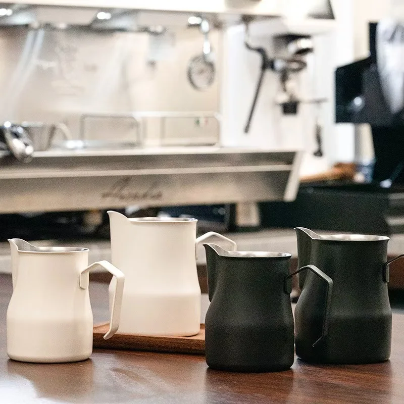 Italian 304 stainless steel cup with scale, pointed mouth, foaming pot, tapping tank, crane mouth, tapping cup, coffee, flower,