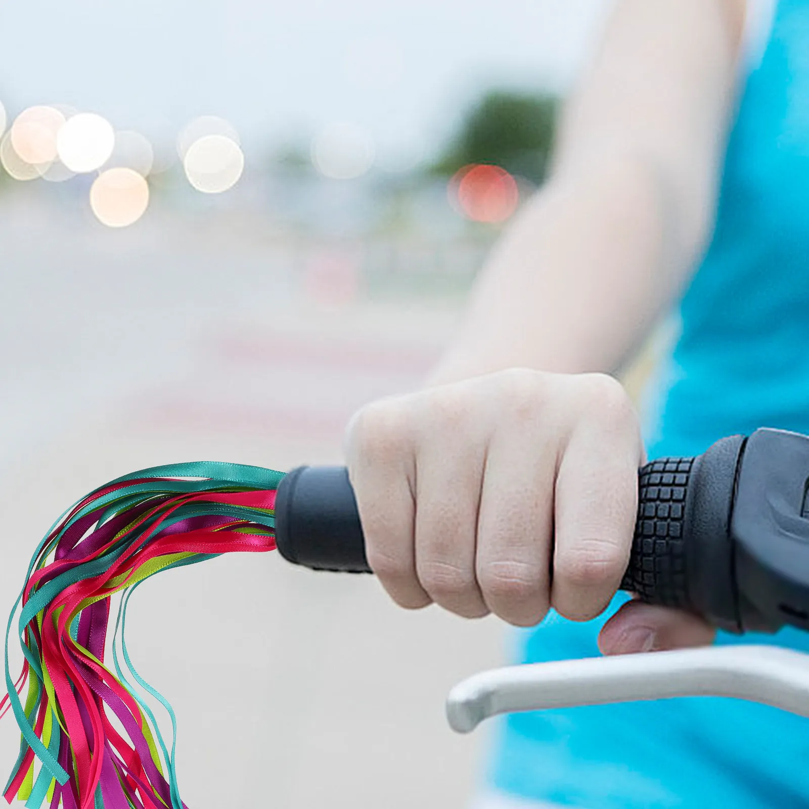 

Colorful Bike Handlebar Streamers Kids Cycling Accessories Sparkling Glossy Ribbons for Childrens Bicycles Tricycles Scooters