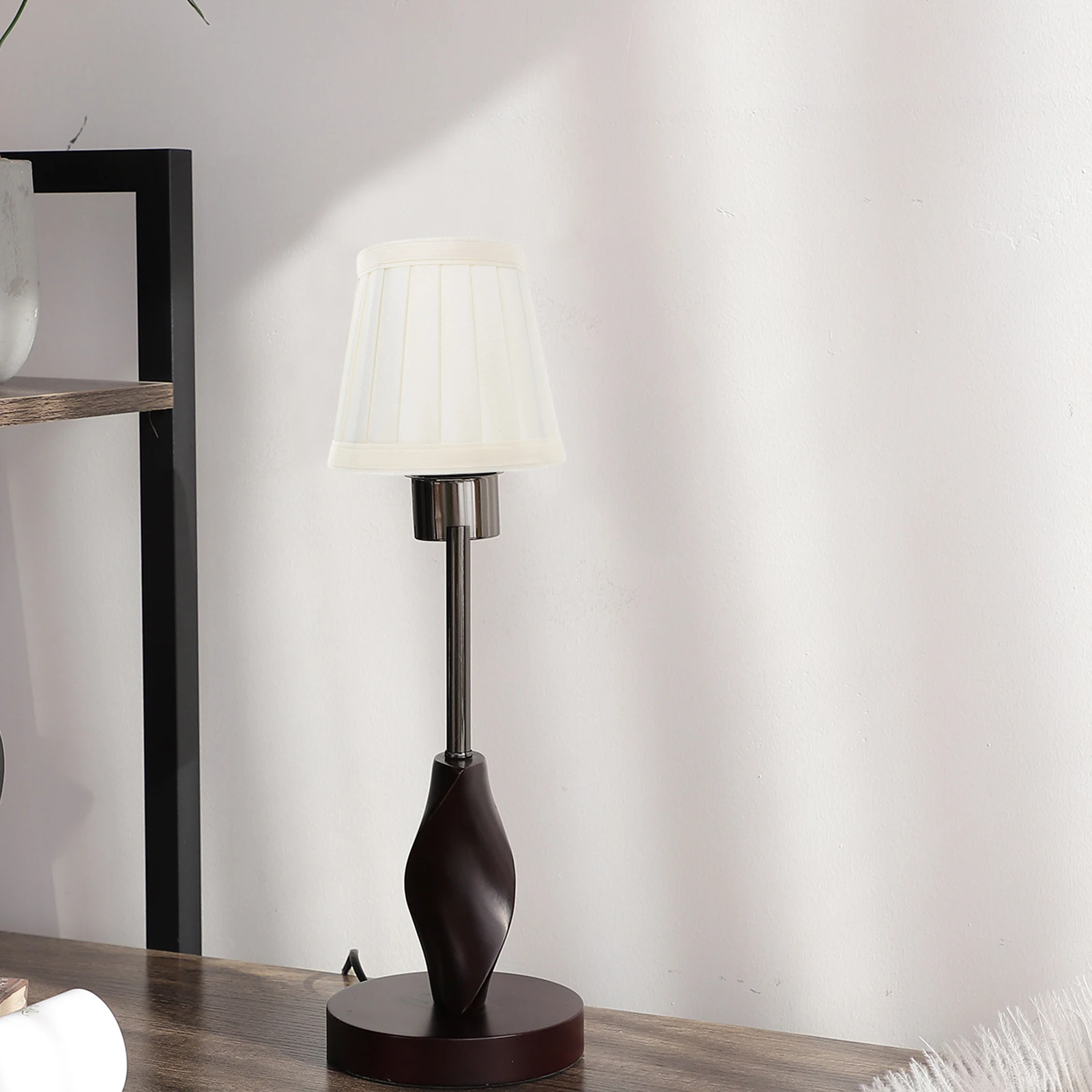 

Lampshade Accessories Large Pleated White Cover for Chandelier Small Vintage Table Light Shade Dustproof Easy Install