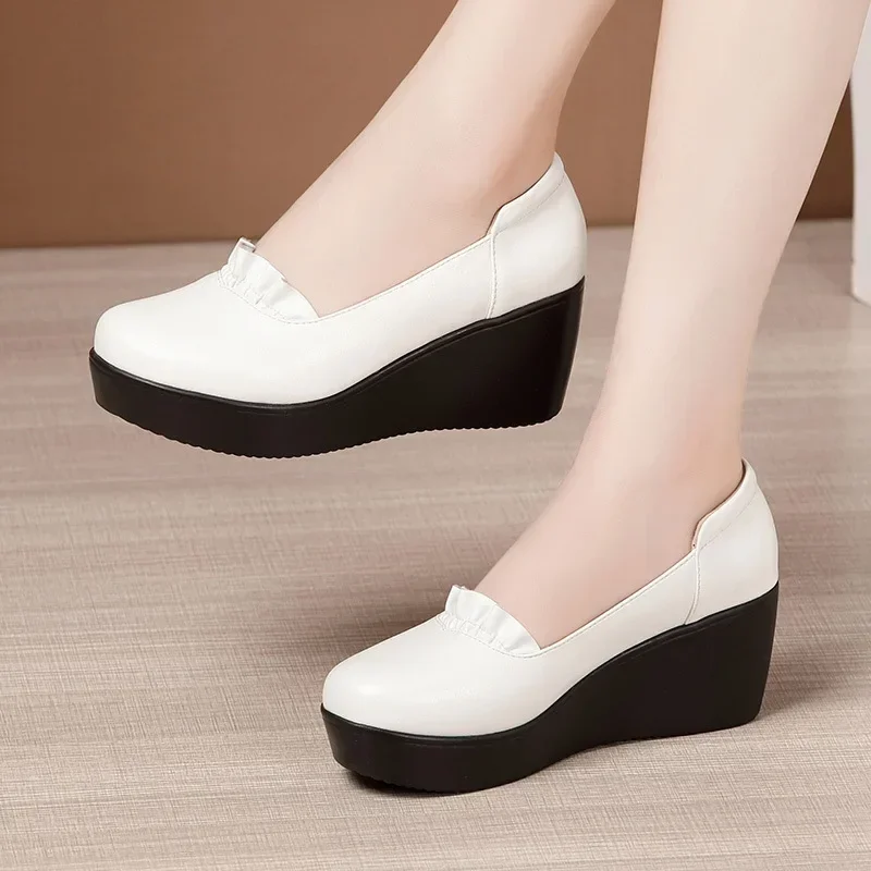 

6cm Small Size 32-43 All Match Breathable Comfortable Platform Wedges Shoes 2025 Fall Med Block Heels Loafers Leather for Mom