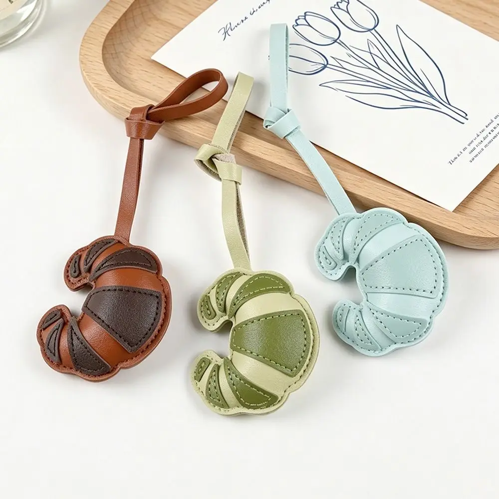 Multi-color Hanger Pu Leather Croissant Pendant Ox Horn Fashion Bag Charm Bread Shaped Creative Pu Keychain Luggage Accessories