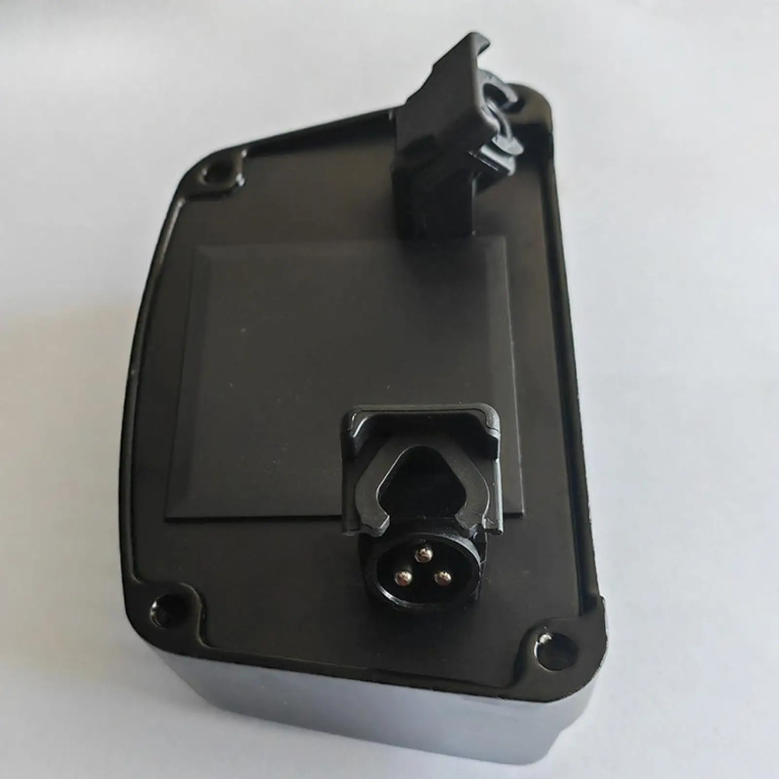 

Quality Motorcycle Rectifier Regulator 74700025 Assembly Component for Davidson Touring FLHTK and FLHTCU
