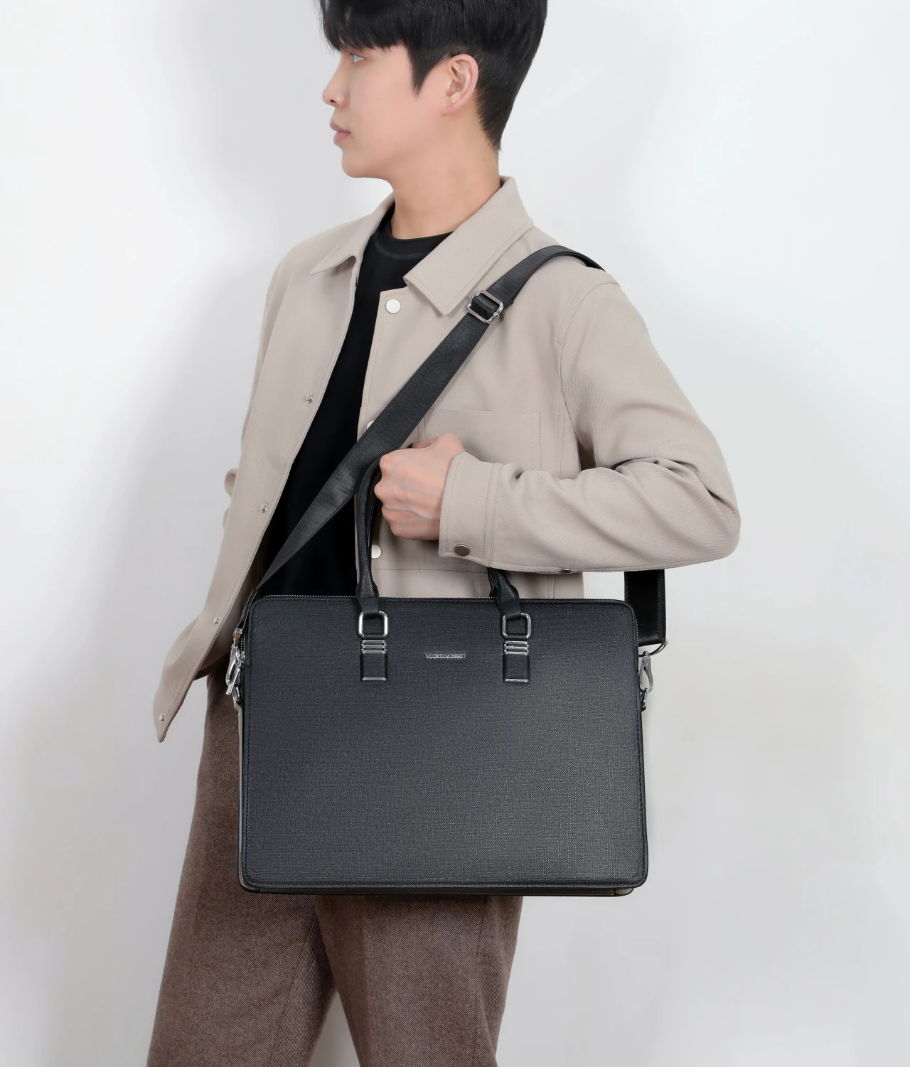 ΠΡΡΠΎΠΊΠΎΠΊΠ°ΡΠ΅ΡΡΠ²Π΅Π½Π½Π°Ρ ΡΠΊΠ°Π½Π΅Π²Π°Ρ ΡΡΠΌΠΊΠ°, ΠΌΡΠΆΡΠΊΠ°Ρ Π³ΠΎΡΠΈΠ·ΠΎΠ½ΡΠ°Π»ΡΠ½Π°Ρ ΡΡΠΌΠΊΠ°, Π½ΠΎΠ²Π°Ρ ΠΌΠΎΠ΄Π½Π°Ρ ΡΡΠΌΠΊΠ° Π΄Π»Ρ ΠΊΠΎΠΌΠΏΡΡΡΠ΅ΡΠ°, Π²ΡΡΠΎΠΊΠΎΠΊΠ°ΡΠ΅ΡΡΠ²Π΅Π½Π½Π°Ρ ΠΏΠΎΠ²ΡΠ΅Π΄Π½Π΅Π²Π½Π°Ρ ΡΡΠΌΠΊΠ° ΡΠ΅ΡΠ΅Π· ΠΏΠ»Π΅ΡΠΎ, ΠΌΠ°Π»Π°ΡΠΈΠ½ΠΎΠ²ΡΠΉ ΠΌΠ΅ΡΠΎΠΊ ΠΡΡΠΎΠΊΠΎΠΊΠ°ΡΠ΅ΡΡΠ²Π΅Π½Π½Π°Ρ ΡΠΊΠ°Π½Π΅Π²Π°Ρ ΡΡΠΌΠΊΠ°, ΠΌΡΠΆΡΠΊΠ°Ρ Π³ΠΎΡΠΈΠ·ΠΎΠ½ΡΠ°Π»ΡΠ½Π°Ρ ΡΡΠΌΠΊΠ°, Π½ΠΎΠ²Π°Ρ ΠΌΠΎΠ΄Π½Π°Ρ ΡΡΠΌΠΊΠ° Π΄Π»Ρ ΠΊΠΎΠΌΠΏΡΡΡΠ΅ΡΠ°, Π²ΡΡΠΎΠΊΠΎΠΊΠ°ΡΠ΅ΡΡΠ²Π΅Π½Π½Π°Ρ ΠΏΠΎΠ²ΡΠ΅Π΄Π½Π΅Π²Π½Π°Ρ ΡΡΠΌΠΊΠ° ΡΠ΅ΡΠ΅Π· ΠΏΠ»Π΅ΡΠΎ, ΠΌΠ°Π»Π°ΡΠΈΠ½ΠΎΠ²ΡΠΉ ΠΌΠ΅ΡΠΎΠΊ