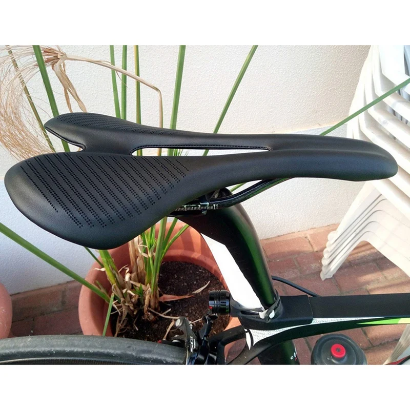 Bicycle Saddle Super Light Profession Carbon Sport Saddle Seat For Road And Mountain Bike Bicycle