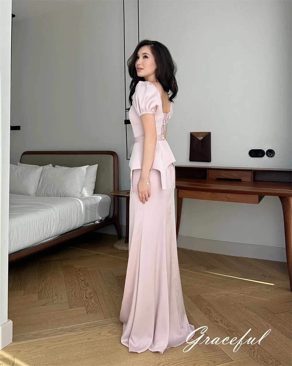 Vestido de noche de satén rosa Simple personalizado, vestido de fiesta de manga corta con cuello cuadrado a la moda, largo hasta el suelo Formal, Celebri