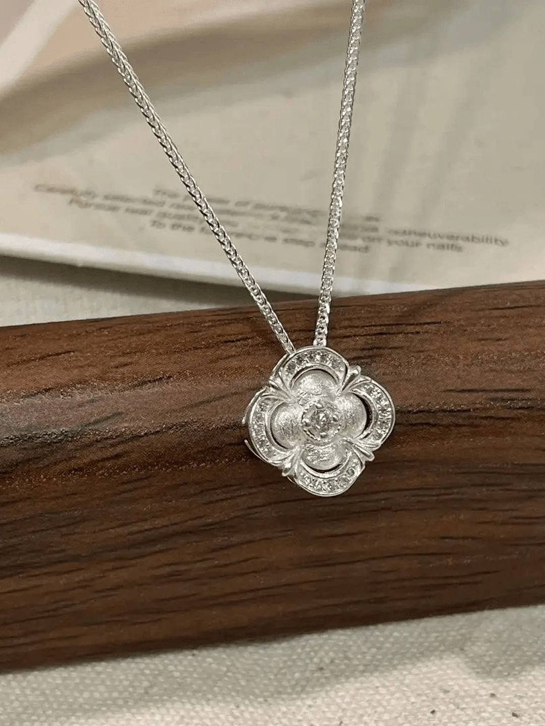 990-pure-silver-hammered-korean-style-four-leaf-clover-necklace-women's-luxury-minimalist-clavicle-chain-valentine's-day-gift