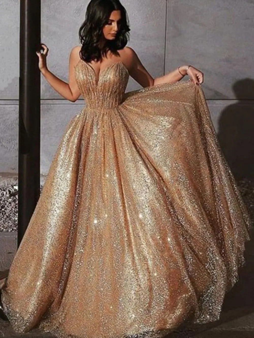 Goldene Spitze sexy A-Linie schulter frei Ballkleid V-Ausschnitt Dubai Arab Boden Mop Abendkleider Party kleid A-Linie Kleid Kleid