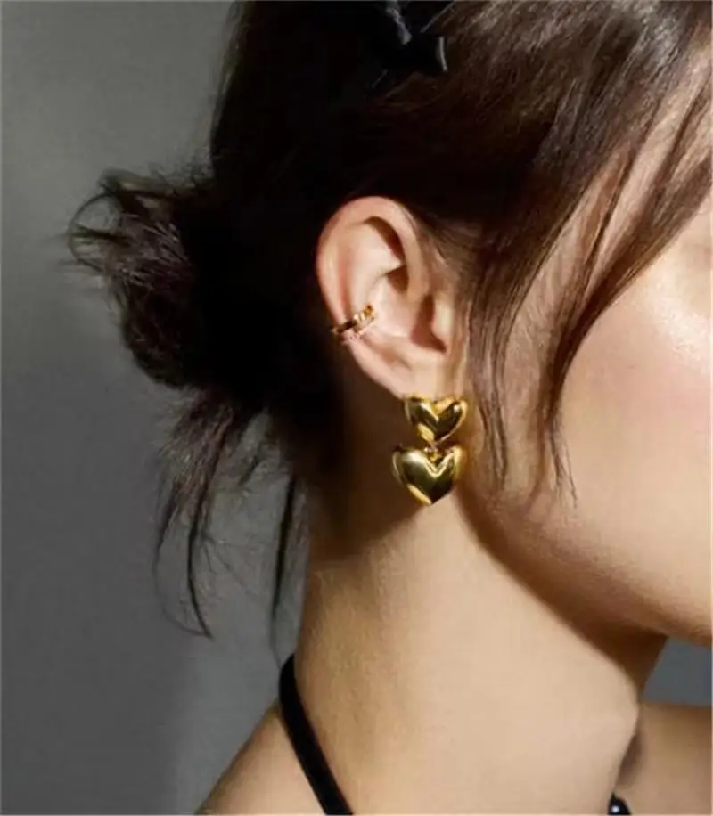 Modische und glatte Doppelherz-Anhänger-Ohrringe, Edelstahl, Blasen-Herz-Ohrringe, Damen-Party-Schmuck