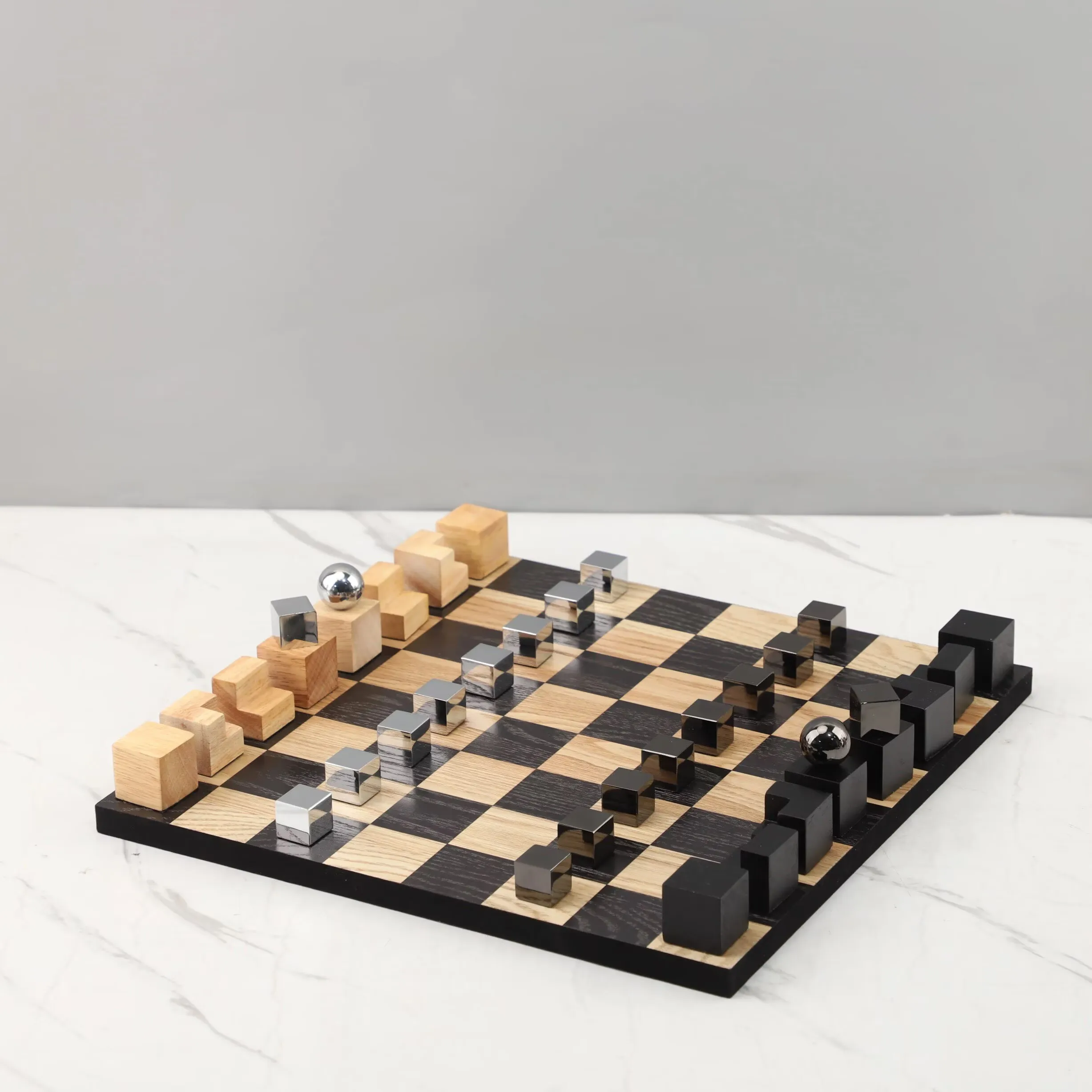 Room decor ornaments modern luxury wooden chessboard geometric chess pieces desktop decor accessories living room home decoratio