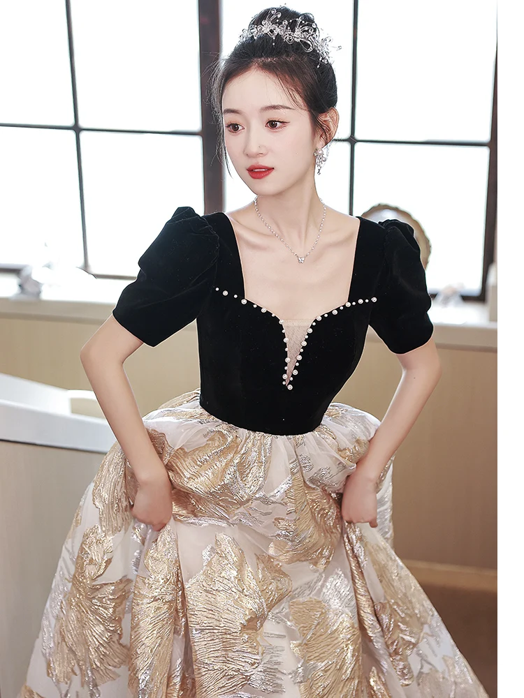

2023 Classic Prom Dresses Women Elegant A-Line Short Sleeves Fashion PearlSquare Collar Floor-Length Formal Party Celebrity Gown