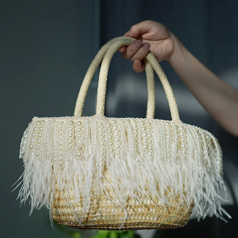 

Luxury Ostrich Feather Shoulder Bag Straw Woven Handmade Handbag Women Pearl Beading Tassel Tote Bag Leisure Holiday Beach Bag