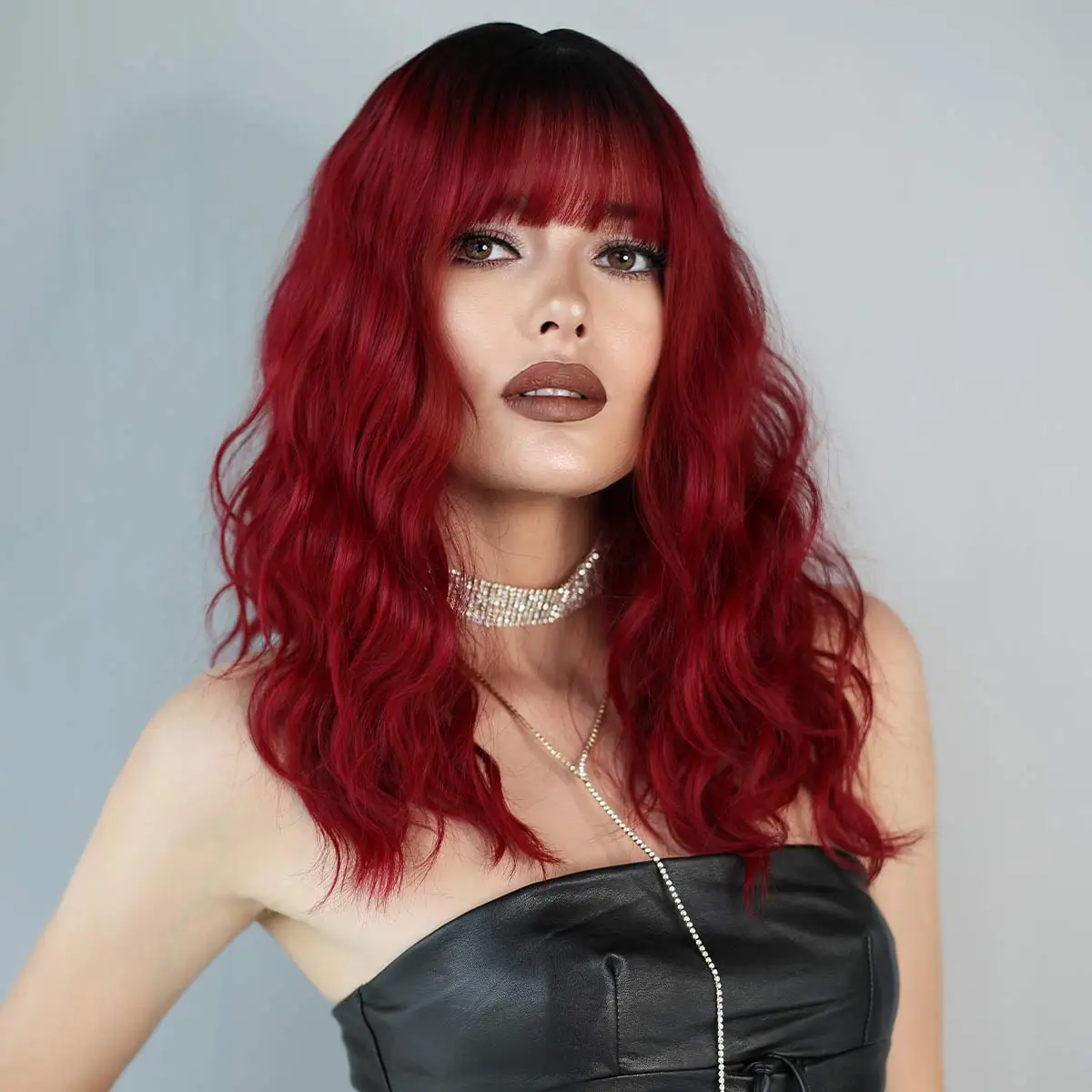 Rambut Palsu Sintetis NAMM untuk Wanita dengan Poni Wig Cosplay Halloween Rambut Merah Anggur Gelombang Air Wig Bergelombang Rambut Tahan Panas Alami